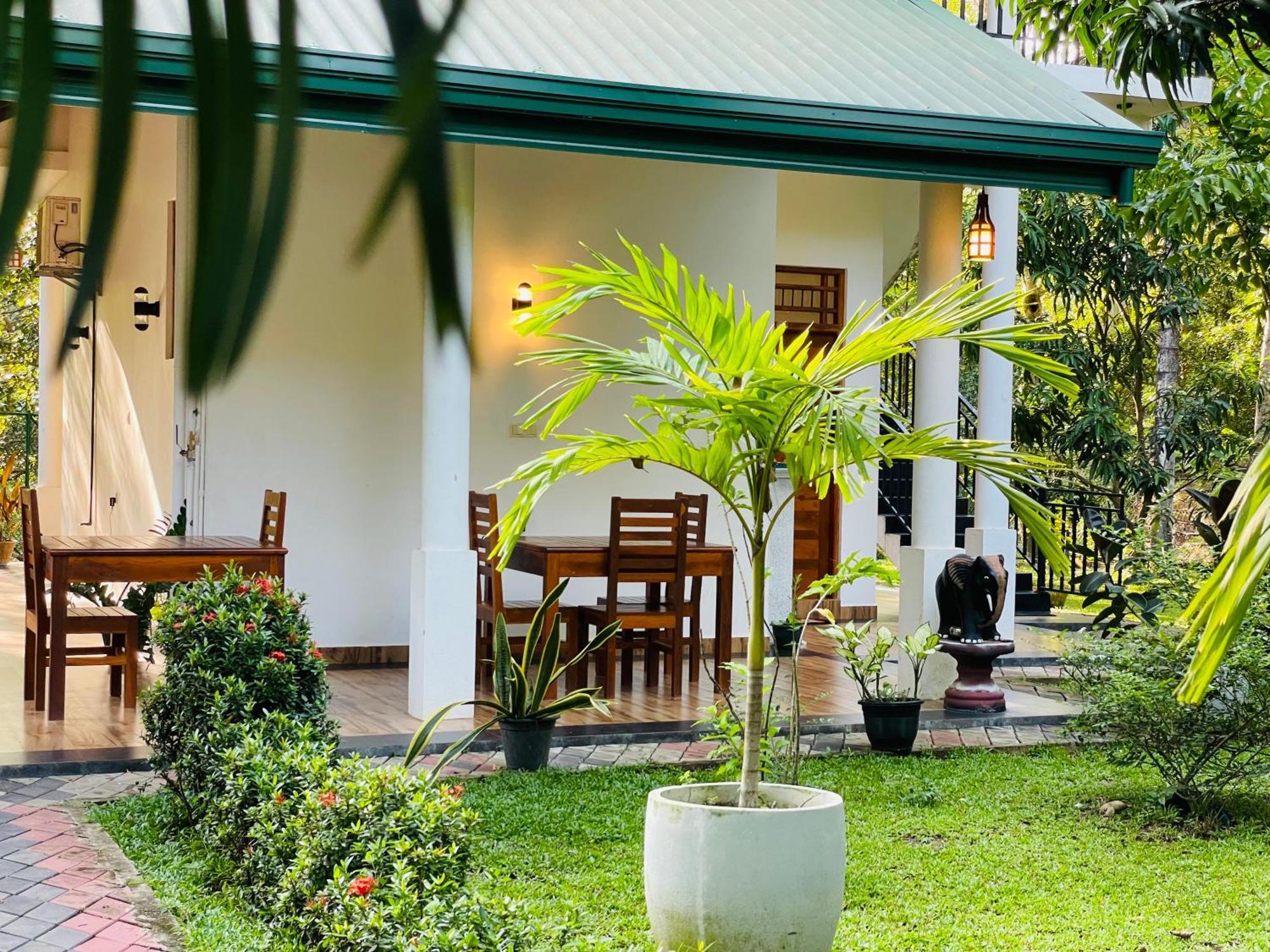 Yala Safari River View Hotel Tissamaharama Εξωτερικό φωτογραφία